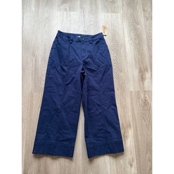 Duluth Trading Co. Pants - Duluth Trading Co workday Warrior Wide Leg Chono Pant, Navy Blue, Size 6